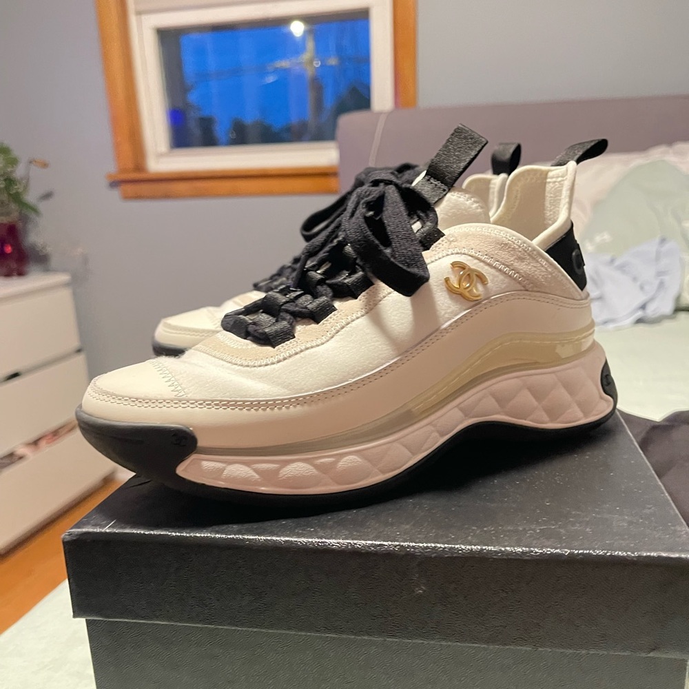 CHANEL Low Top Trainers Suede